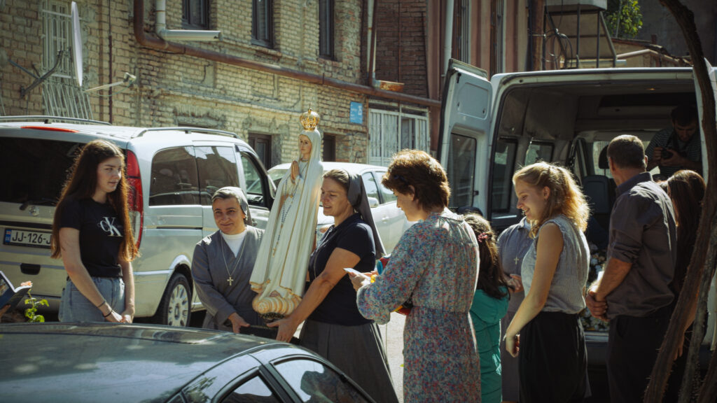 From Georgia With Love – Color Grading – graded still