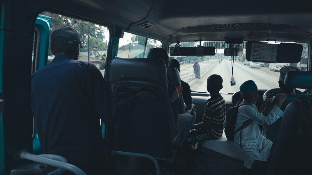 Mama Zanzibar – Color Grading – graded still